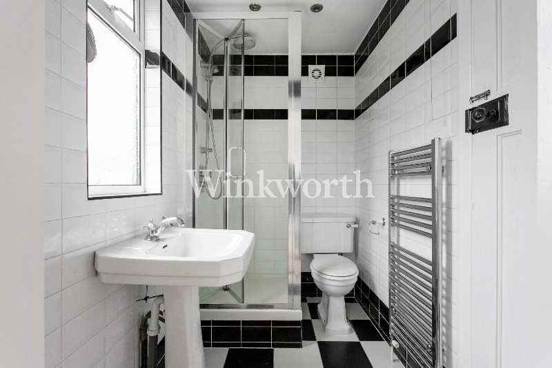 Doveridge Gardens, London, N13