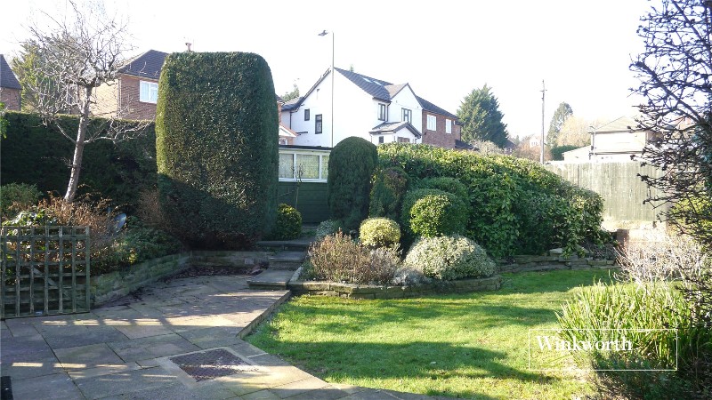 Elmbank Avenue, Barnet, EN5