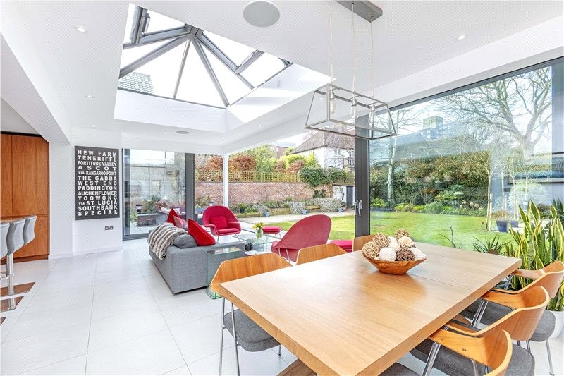 Vine Road, Barnes, London, SW13