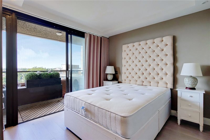 Cresta House, Finchley Road, London, NW3