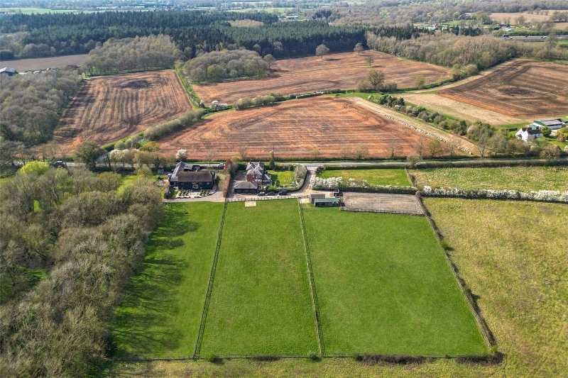 Howe Lane, Binfield, Bracknell, Berkshire, RG42