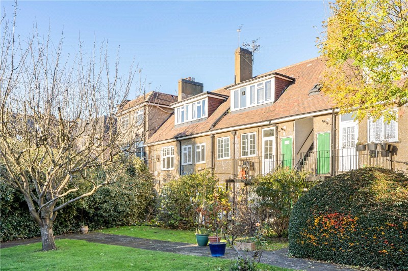 East End Road, Finchley, London, N3