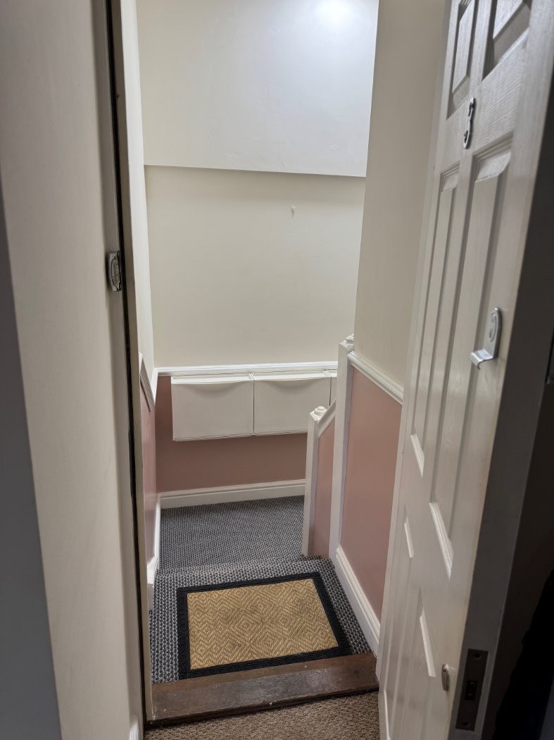 Farnley Road, London, SE25