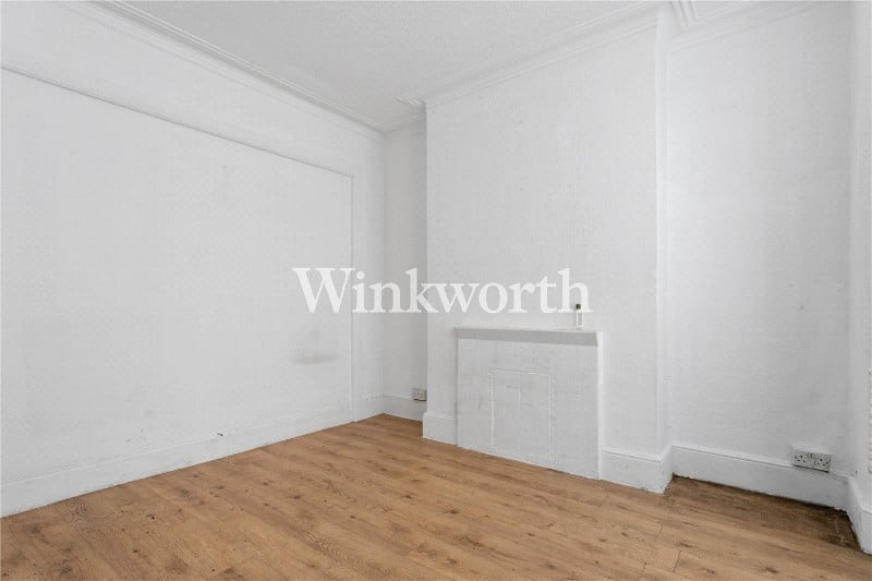 Sandford Avenue, London, N22