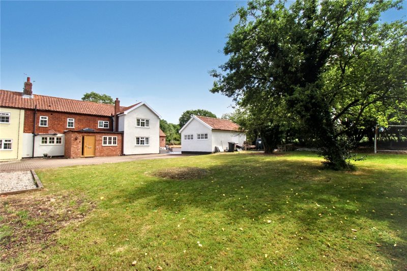 Rushmeadow Road, Scarning, Dereham, Norfolk, NR19
