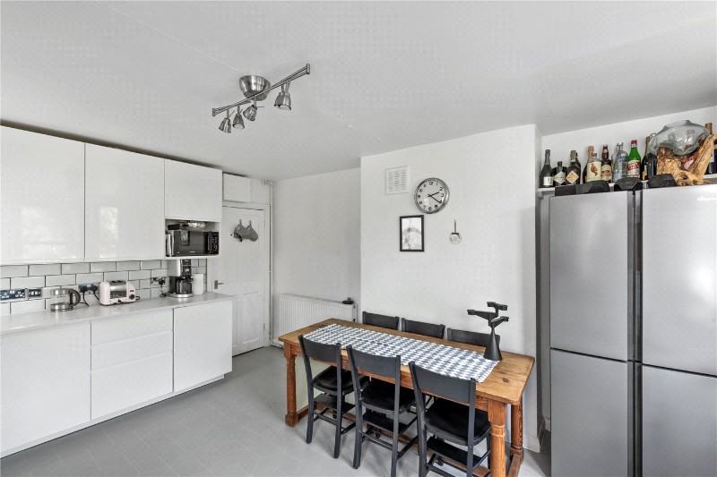 Mildenhall Road, London, E5