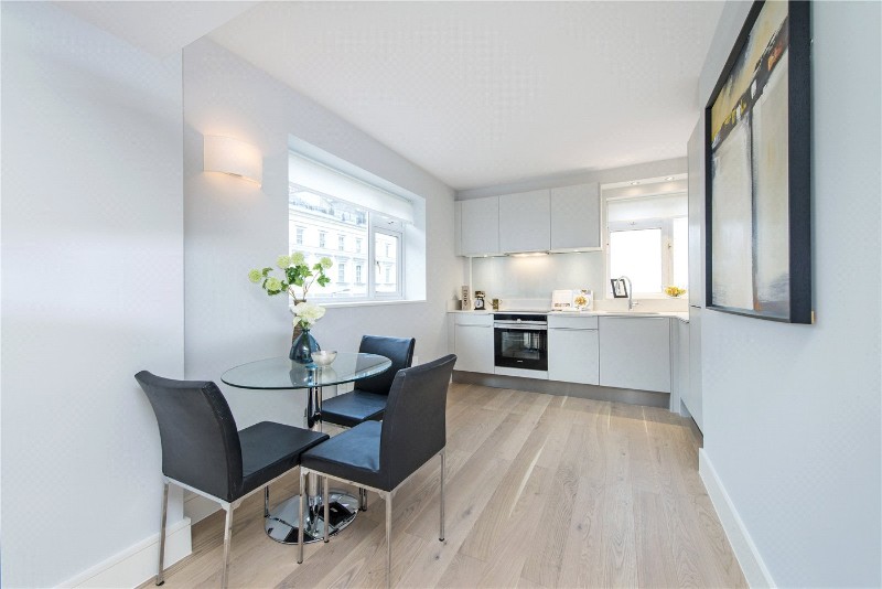 Belgrave Road, London, SW1V