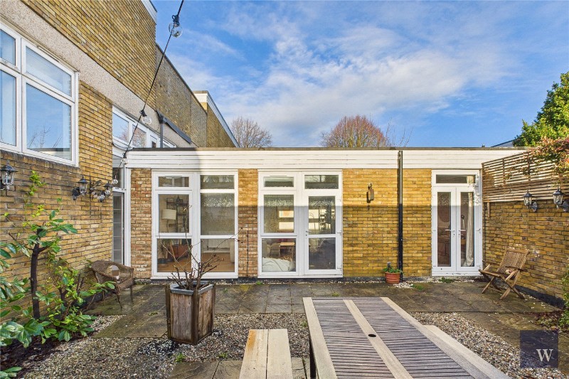 Cherry Laurel Walk, London, SW2