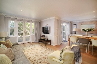 British Grove, London, W4