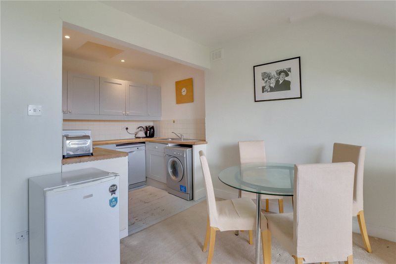 Sutherland Avenue, London, W9