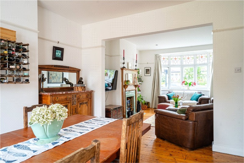Wavertree Road, London, SW2