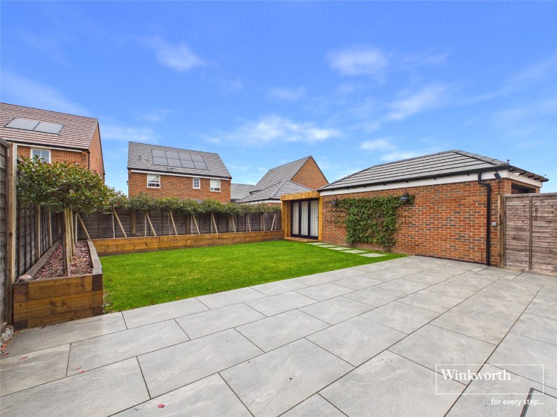 Wheat Street, Finchwood Park, Wokingham, Berkshire, RG40