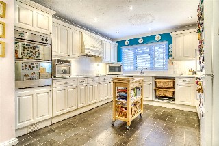 Penn Hill Avenue, Lower Parkstone, Poole, BH14