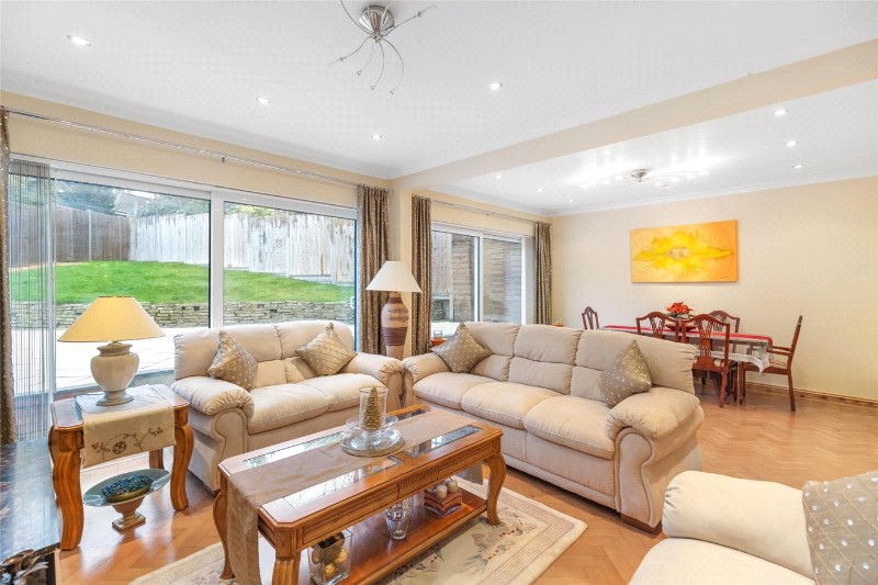 Westwood Avenue, London, SE19