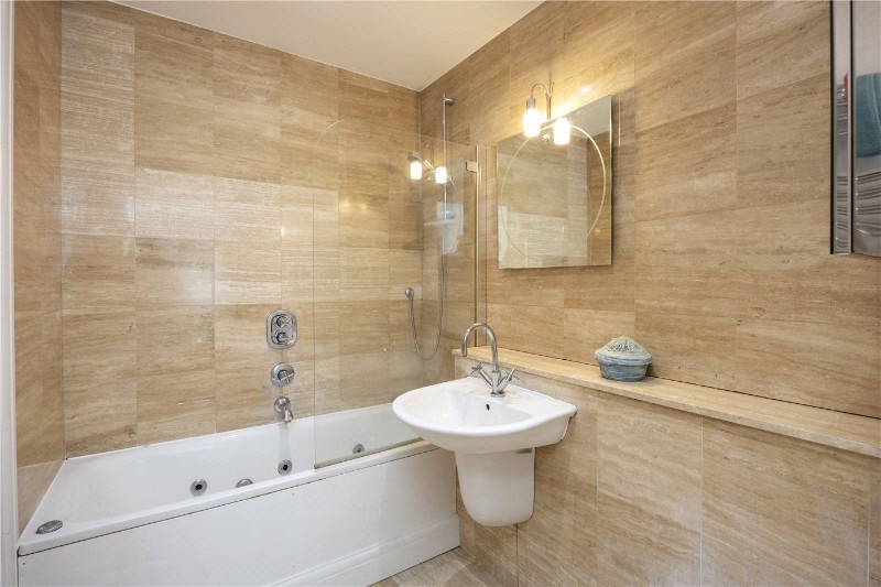 Putney Hill, London, SW15