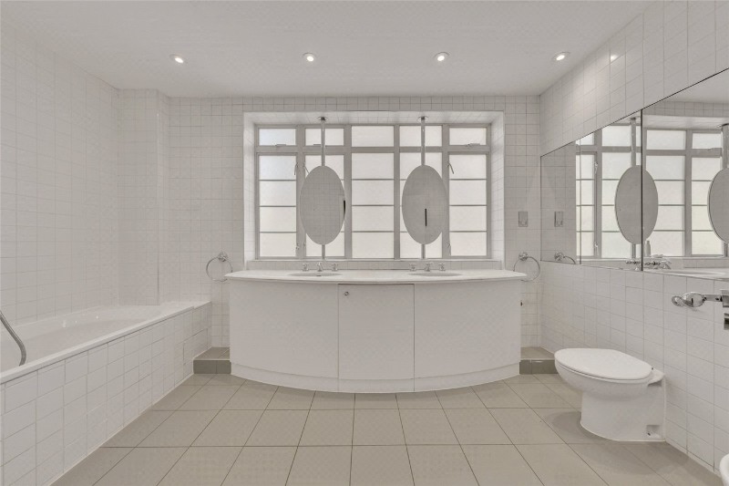 St James Close, St John&#39;s Wood, London, NW8