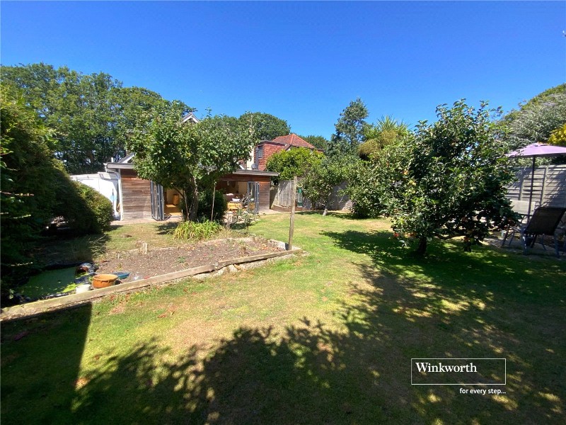 Bure Lane, Friars Cliff, Christchurch, BH23