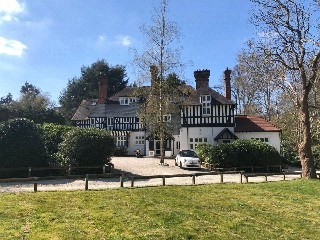 New Place, London Road, Sunningdale, Ascot, SL5