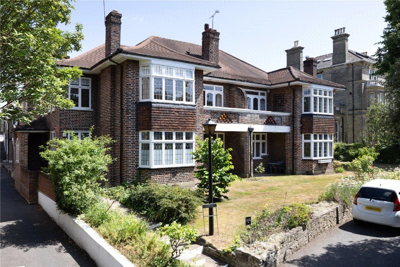 Putney Hill, London, SW15