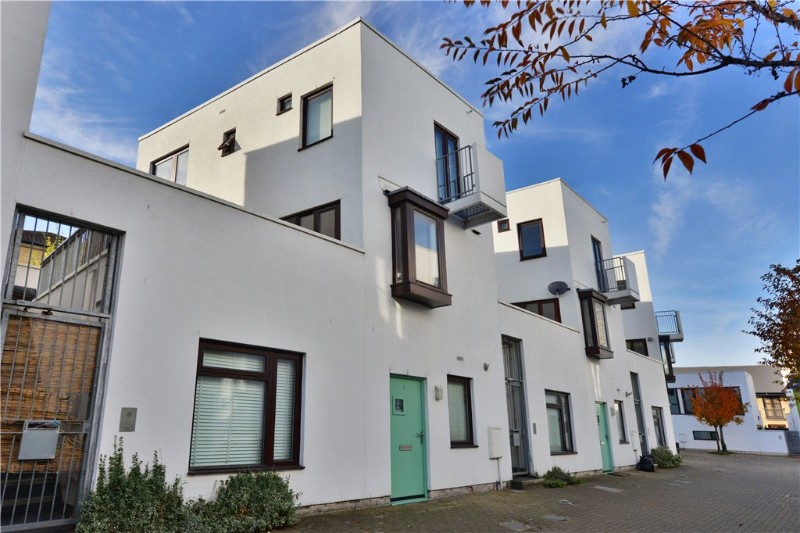 Eden Way, London, E3