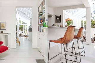 Cleveland Gardens, Barnes, London, SW13