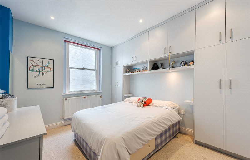 Sussex Street, London, SW1V