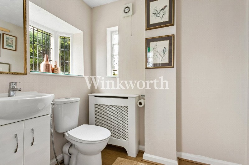 Bourne Hill, London, N13