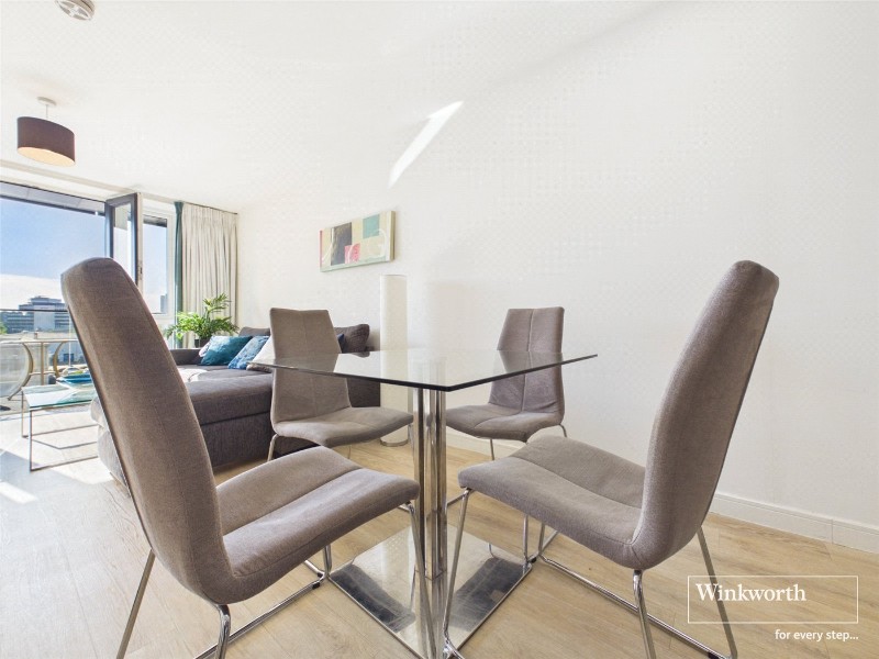 Oscar Wilde Road, Reading, Berkshire, RG1