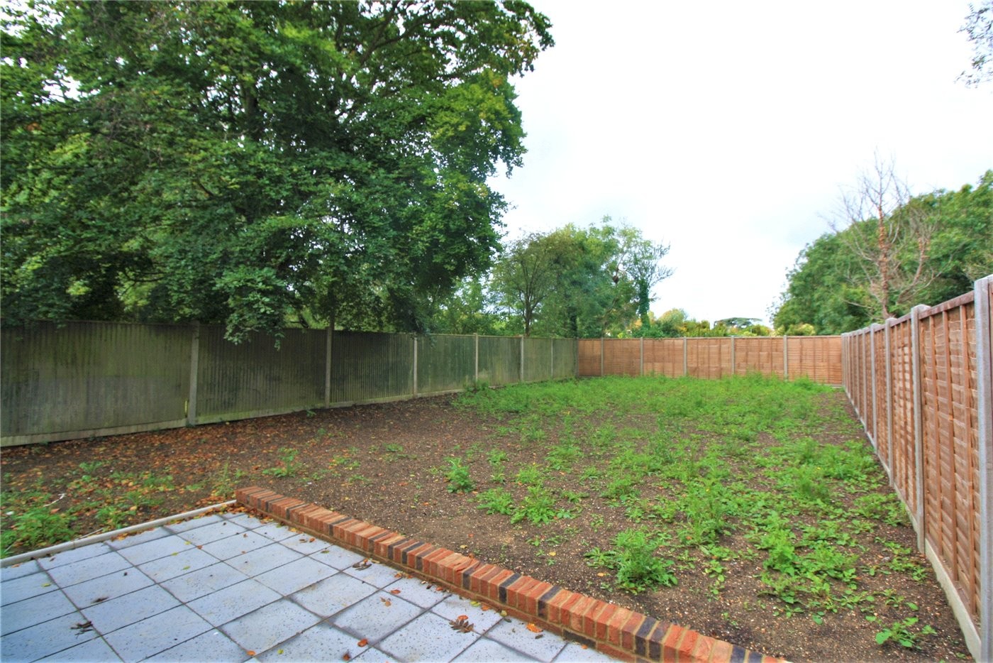 3 bedroom property for sale in Blackpond Lane, Farnham Royal, SL2 (Ref