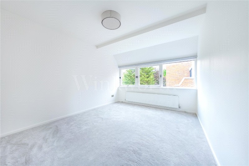 Chandos Way, Lonon, NW11