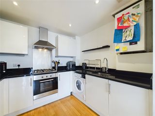 Triangle Road, London, E8