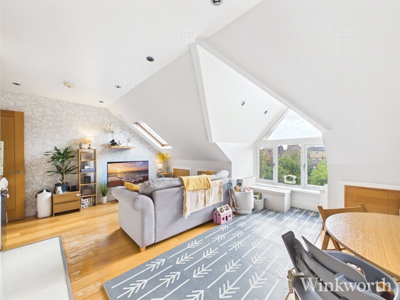 Freeland Road, London, W5