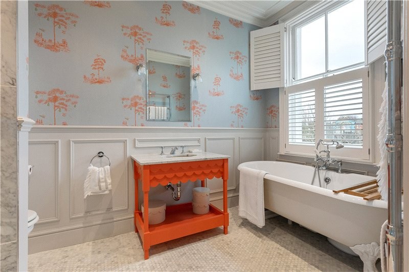 Stockwell Park Road, London, SW9