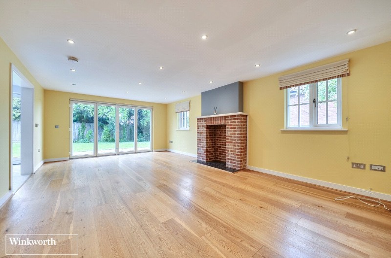 Woods Lane, Cliddesden, Basingstoke, Hampshire, RG25
