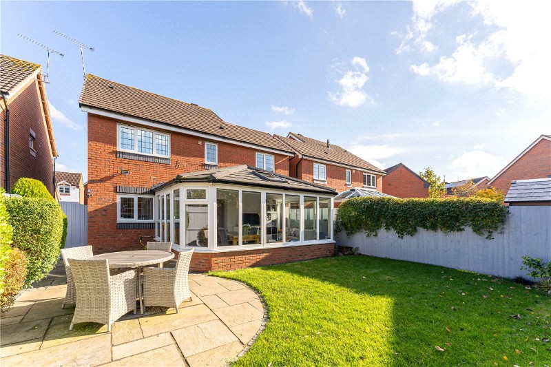Faulconbridge Way, Heathcote, Warwick, Warwickshire, CV34