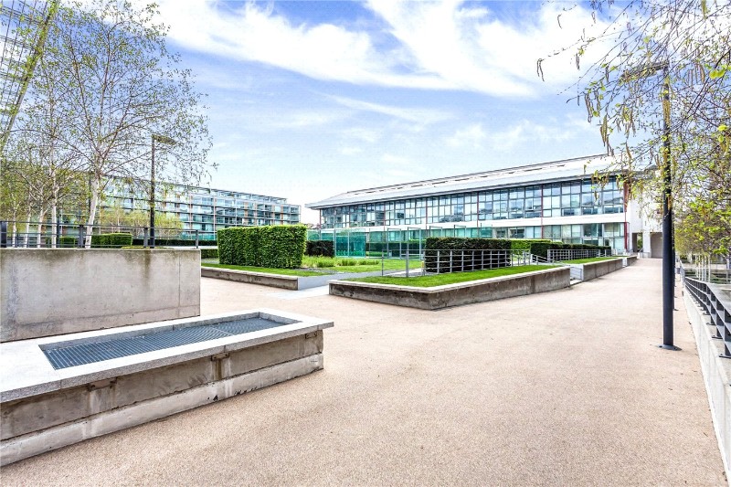 Northstand Apartments, Highbury Stadium Square, Highbury, N5