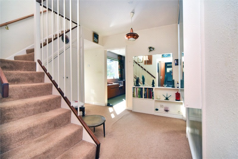 Heights Close, Banstead, Surrey, SM7