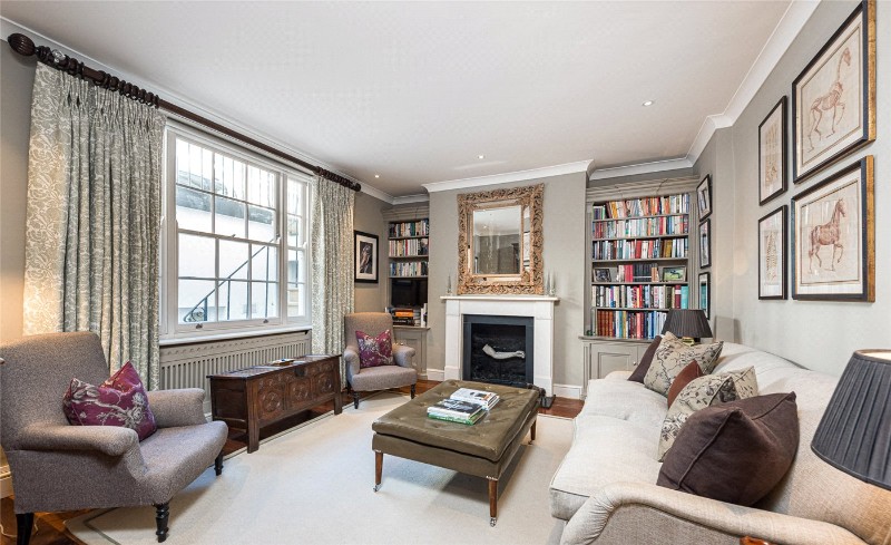 Winchester Street, London, SW1V