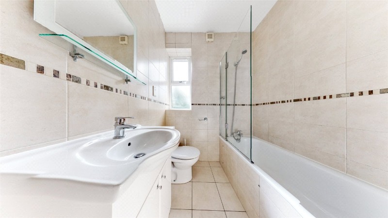 Lammas Park Road, London, W5