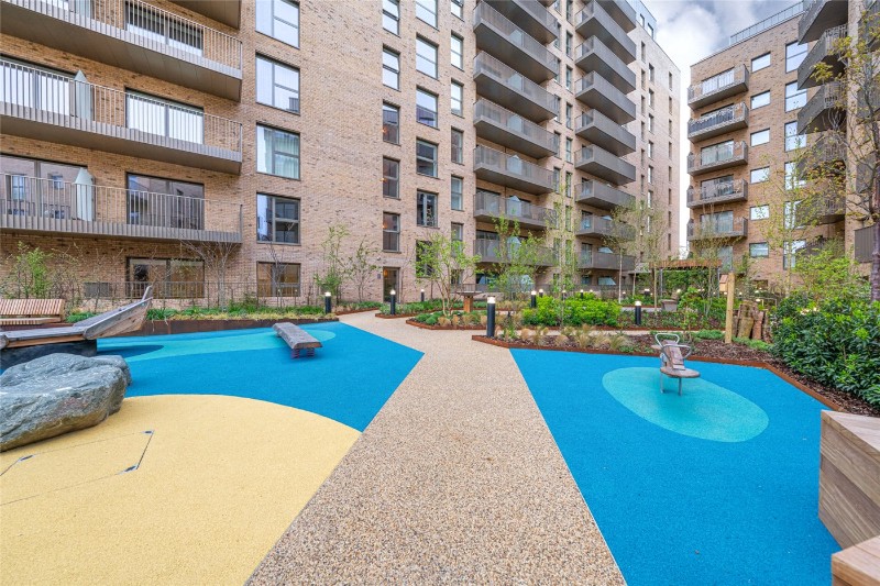 Watermeadow Lane, London, SW6