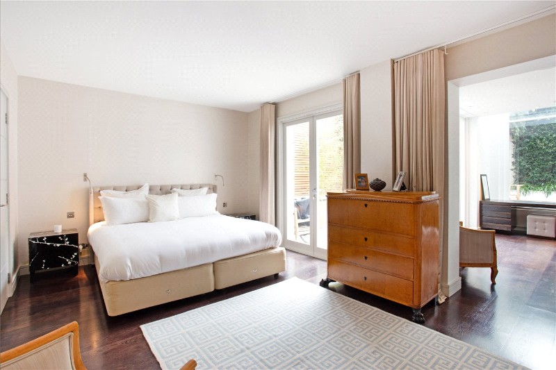 Chepstow Villas, London, W11