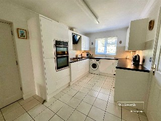 May Gardens, Walkford, Christchurch, Dorset, BH23