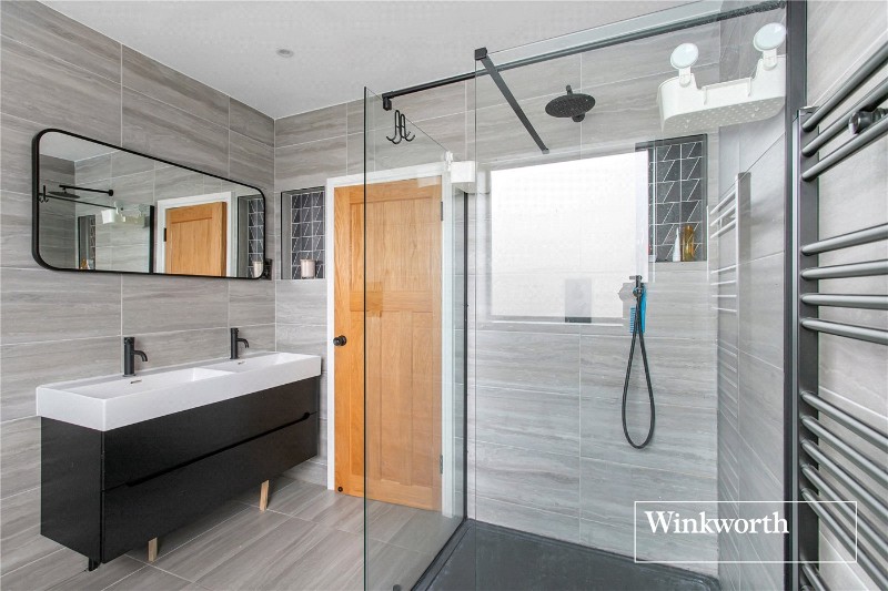 Claigmar Gardens, Finchley, London, N3