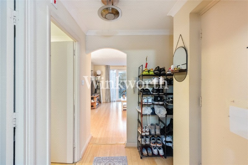 Bream Close, London, N17