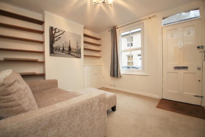 Queens Cottages, Reading, Berkshire, RG1