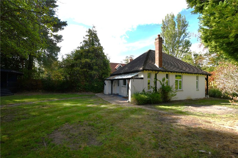 Forest Road, Hayley Green, Warfield, Bracknell, RG42