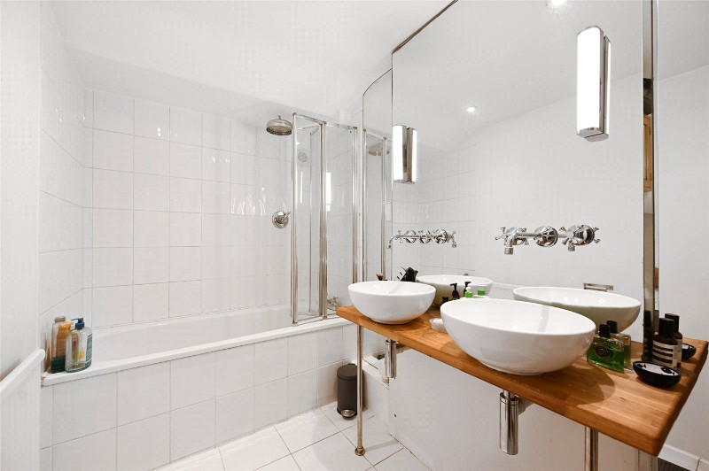 Ellerslie Road, London, W12