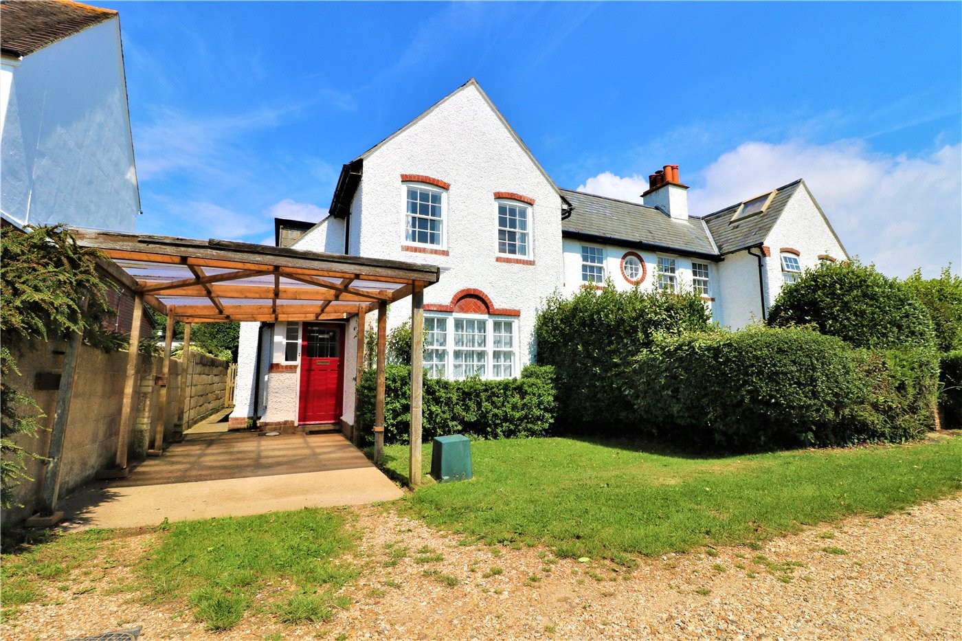 2 bedroom property for sale in Johns Cottage, New Road, Keyhaven, SO41