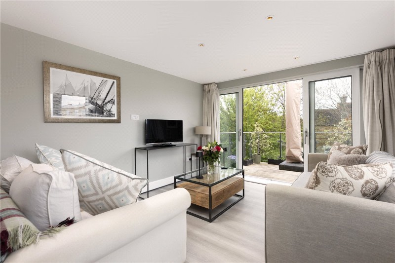 Dryburgh Road, London, SW15