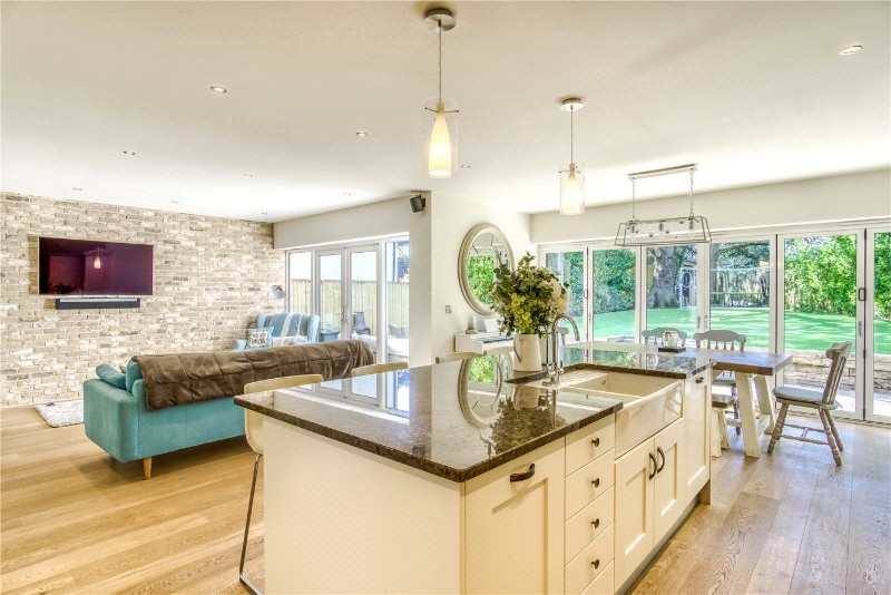 Brownsea View Avenue, Lilliput, Poole, BH14